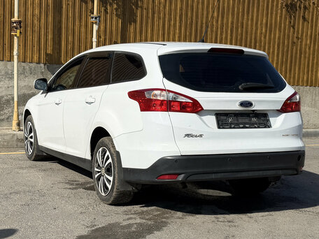 2013 Ford Focus III, белый, 1450000 рублей, вид 4