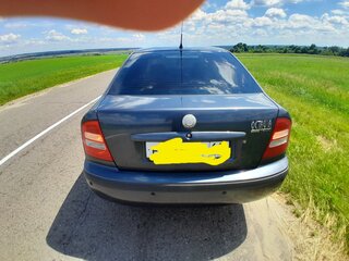 2008 Skoda Octavia I (A4) Рестайлинг, серый, 400000 рублей, вид 5