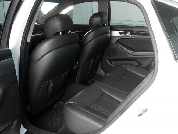2014 Hyundai Genesis II, белый - вид 10