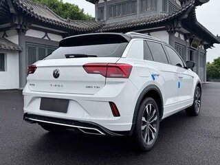 2021 Volkswagen T-Roc I Рестайлинг, белый, 1450077 рублей, вид 4