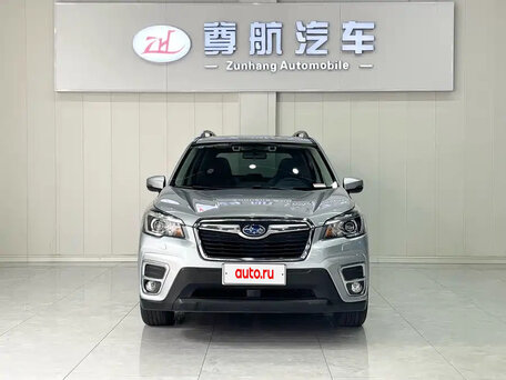 2021 Subaru Forester V, серебристый, 2450000 рублей, вид 2