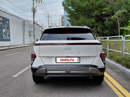 2023 Hyundai Kona II (SX2), белый, 2690000 рублей, вид 5