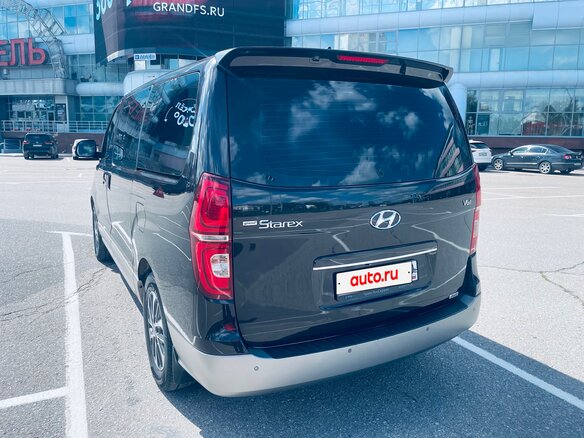 2018 Hyundai Grand Starex I Рестайлинг 2, коричневый, 3690000 рублей - вид 5