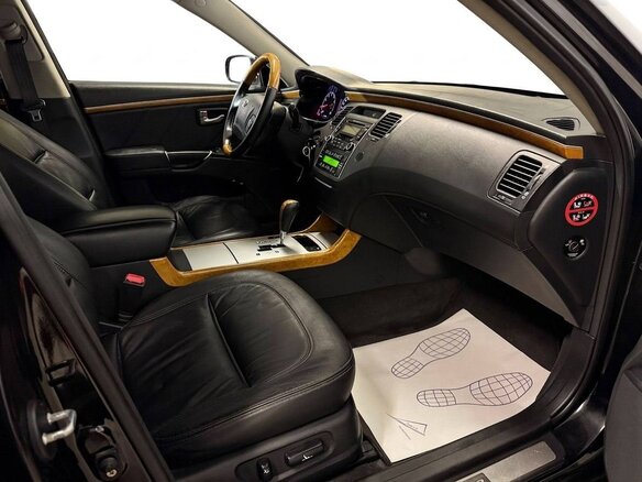 2007 Hyundai Grandeur IV, чёрный, 659000 рублей - вид 4