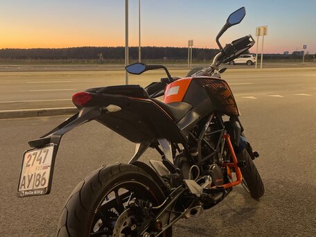 2012 KTM 200 Duke, чёрный, 240000 рублей, вид 5