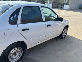 2011 Lada (ВАЗ) Kalina I, белый, 220000 рублей, вид 3
