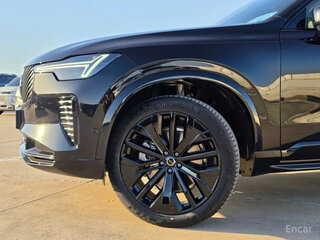 2026 Volvo XC90 B6 II Рестайлинг 2, чёрный, 10532097 рублей, вид 5