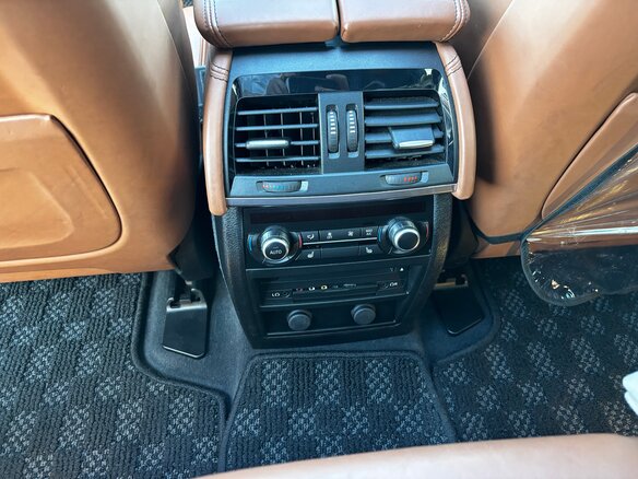 2016 BMW X5 40e III (F15), коричневый, 3290000 рублей - вид 19