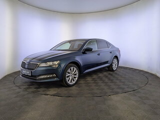 2022 Skoda Superb III Рестайлинг, синий, 3200000 рублей, вид 1