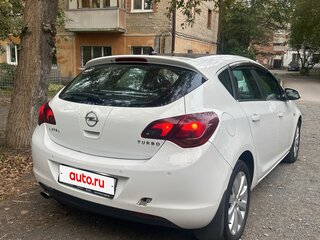 2010 Opel Astra J, белый, 350000 рублей, вид 4