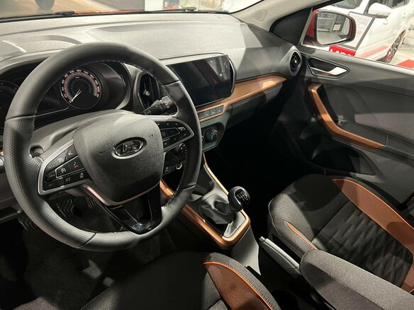 2026 Lada (ВАЗ) Iskra SW Cross, оранжевый, 1757000 рублей - вид 8