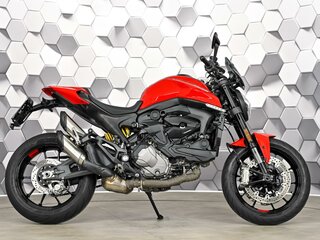 2023 Ducati Monster 937, красный, 1177000 рублей, вид 3