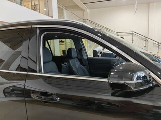 2026 Geely EX5 Гибрид EM-R, чёрный, 3829990 рублей, вид 4