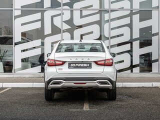 2024 Lada (ВАЗ) Vesta Cross I Рестайлинг (NG), белый, 1339000 рублей, вид 4