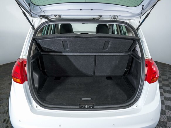 2014 Kia Venga I Рестайлинг, белый, 1220000 рублей - вид 25