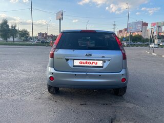 2007 Ford Fiesta Mk5, серый, 220000 рублей, вид 4