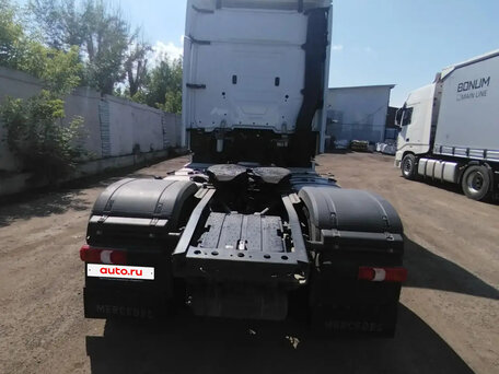 2020 Mercedes-Benz Actros, белый, 5800000 рублей, вид 2