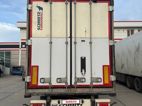 2010 Schmitz Cargobull SKO, белый, 2650000 рублей, вид 2