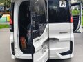 2019 Honda Stepwgn Spada V Рестайлинг, белый - вид 2
