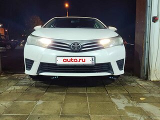 2013 Toyota Corolla X (E140, E150) Рестайлинг, белый, 1300000 рублей, вид 5