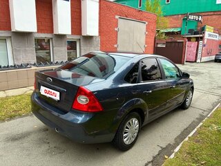 2010 Ford Focus II Рестайлинг, серый, 400000 рублей, вид 4