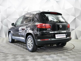 2016 Volkswagen Tiguan I Рестайлинг, чёрный, 1442000 рублей, вид 3