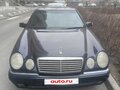 1998 Mercedes-Benz E-Класс 240 II (W210, S210), синий, 300000 рублей