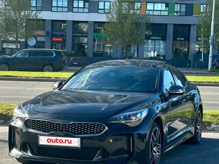 2022 Kia Stinger I Рестайлинг, чёрный, 3199000 рублей, вид 1