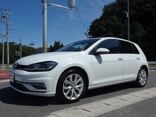 2017 Volkswagen Golf VII Рестайлинг, белый, 1390999 рублей, вид 2