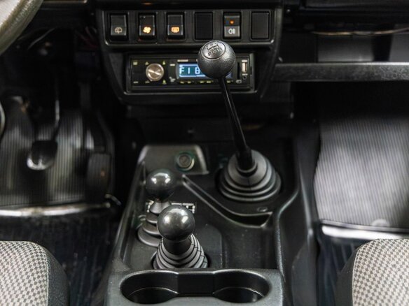 2016 Lada (ВАЗ) 2121 (4x4) I Рестайлинг, фиолетовый, 484000 рублей - вид 17