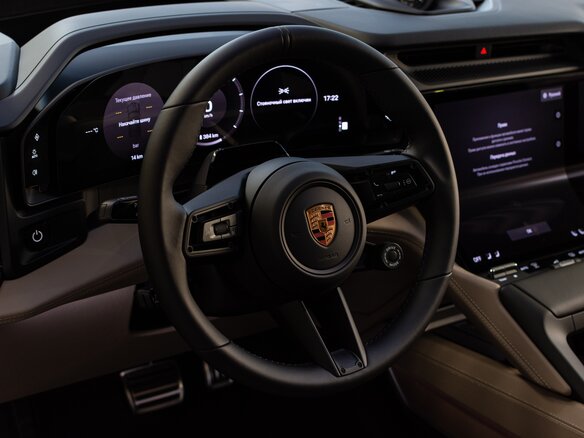 2026 Porsche Cayenne S Electric Coupé IV, чёрный, 28600000 рублей - вид 18