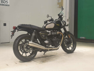 2021 Triumph Street Twin, чёрный, 820000 рублей, вид 3