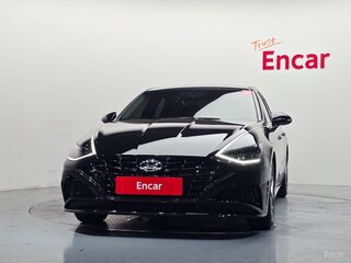 2022 Hyundai Sonata VIII (DN8), чёрный, 1980000 рублей, вид 3