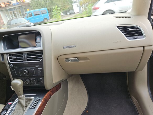 2010 Audi A5 I (8T), коричневый, 1670000 рублей - вид 18