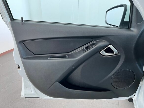 2025 Lada (ВАЗ) Granta I Рестайлинг, белый, 1029000 рублей - вид 20