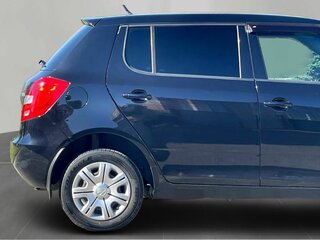 2013 Skoda Fabia II Рестайлинг, чёрный, 595000 рублей, вид 5