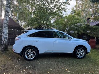 2010 Lexus RX 450h III, белый, 2299999 рублей, вид 4