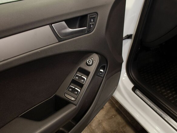 2013 Audi A4 IV (B8) Рестайлинг, белый, 1095000 рублей - вид 31