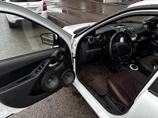 2016 Lada (ВАЗ) Granta I, белый, 400000 рублей, вид 4