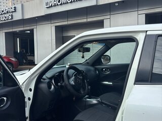 2012 Nissan Juke I, белый, 700000 рублей, вид 3