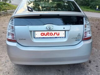 2007 Toyota Prius II Рестайлинг (XW20), серебристый, 500000 рублей, вид 4