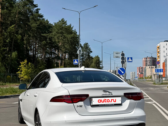 2019 Jaguar XE I Рестайлинг, белый, 2186693 рублей - вид 5