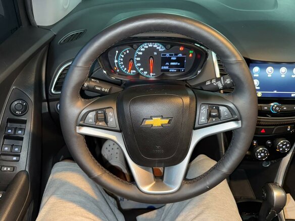 2020 Chevrolet Trax I Рестайлинг, белый, 1700000 рублей - вид 8