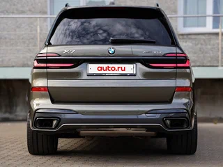 2025 BMW X7 40d I (G07) Рестайлинг, зелёный, 15800000 рублей, вид 5