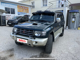 1997 Mitsubishi Pajero II Рестайлинг, зелёный, 900000 рублей, вид 1