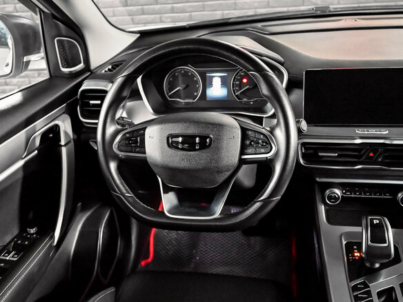 2022 Geely Coolray I, серый, 1650000 рублей - вид 13