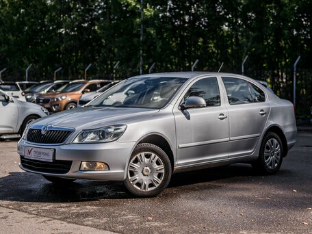 2012 Skoda Octavia II (A5) Рестайлинг, серебристый, 775000 рублей, вид 1