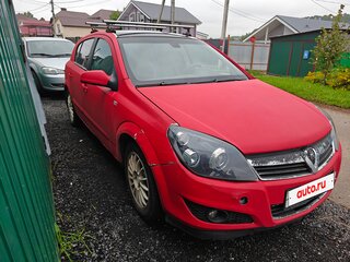 2008 Opel Astra H Рестайлинг, красный, 300000 рублей, вид 3
