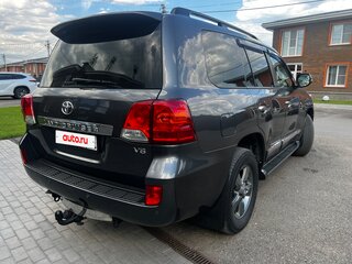 2013 Toyota Land Cruiser 200 Series Рестайлинг 1, серый, 3540000 рублей, вид 2