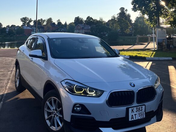2018 BMW X2 sDrive18i I (F39), белый, 1800000 рублей - вид 4